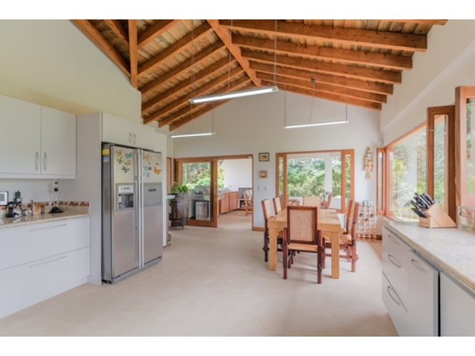 Apartaestudio en venta en Guamito, La Ceja, 481 m² · foto 4 de 20