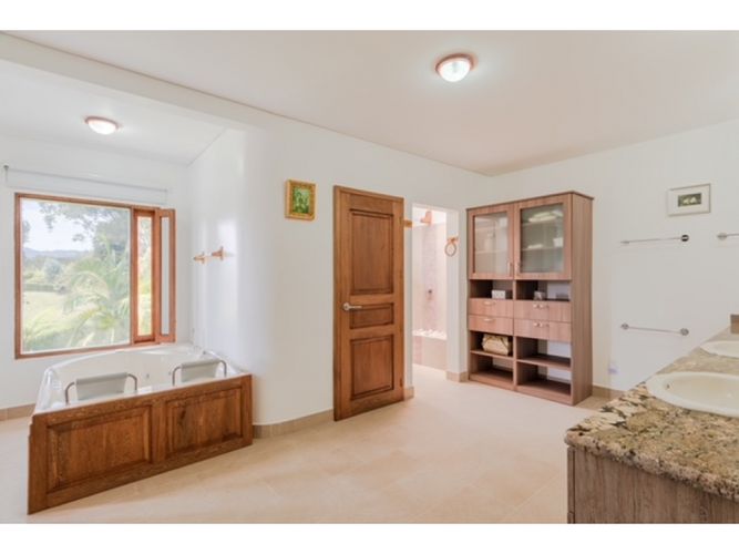 Apartaestudio en venta en Guamito, La Ceja, 481 m² · foto 12 de 20