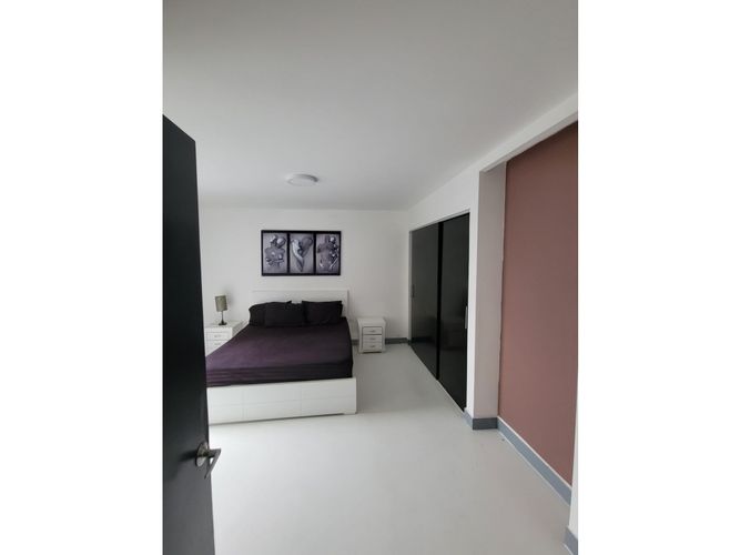Apartamento de 6 alcobas en venta en Villa Nueva, Medellín, 258 m² · foto 7 de 20