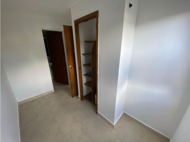 Apartamento en venta en Suramericana, Medellín · foto 5 de 19