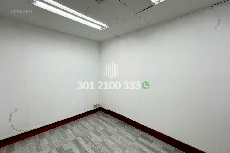 Oficina en arriendo en La Aguacatala, Medellín, 105 m² · foto 8 de 21