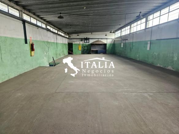 DEPOSITO / GALPON INDUSTRIAL Y COMERCIAL DE 1800 M2 EN GRAL. LUNA · Foto 7