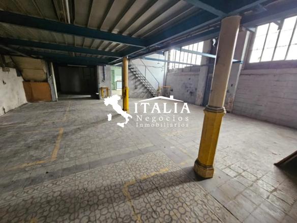 DEPOSITO / GALPON INDUSTRIAL Y COMERCIAL DE 1800 M2 EN GRAL. LUNA · Foto 8