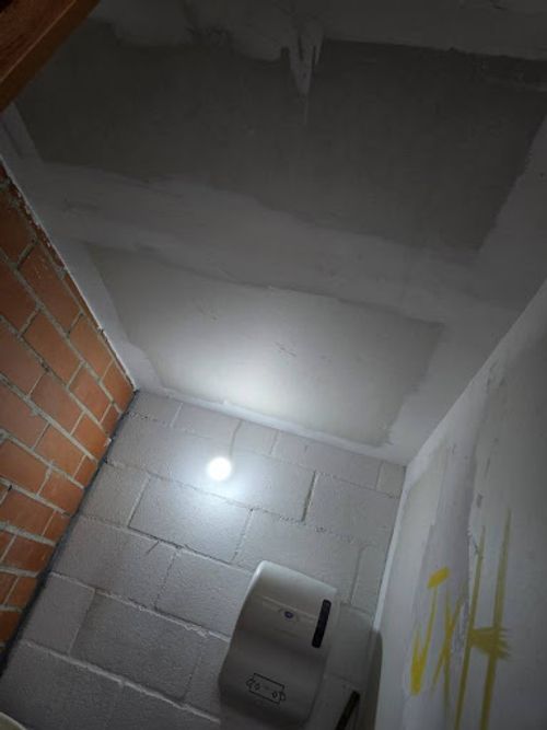 Local en arriendo en Maria Auxiliadora, Sabaneta, 20 m² · foto 5 de 10