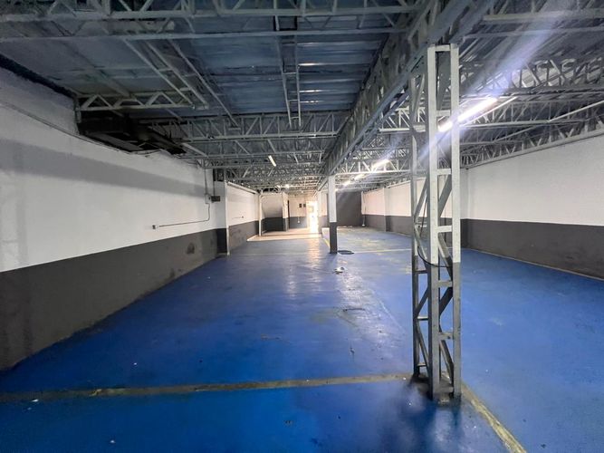 Bodega en arriendo en Cristo Rey, Medellín, 200 m² · foto 14 de 20