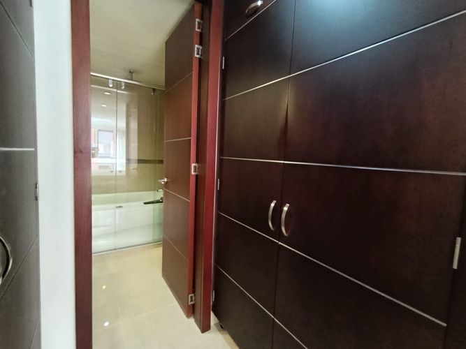 Apartamento de 2 alcobas en arriendo en El Poblado, Medellín, 106 m² · foto 19 de 20