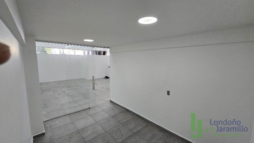 Local en arriendo en Colombia, Medellín, 135 m² · foto 3 de 18