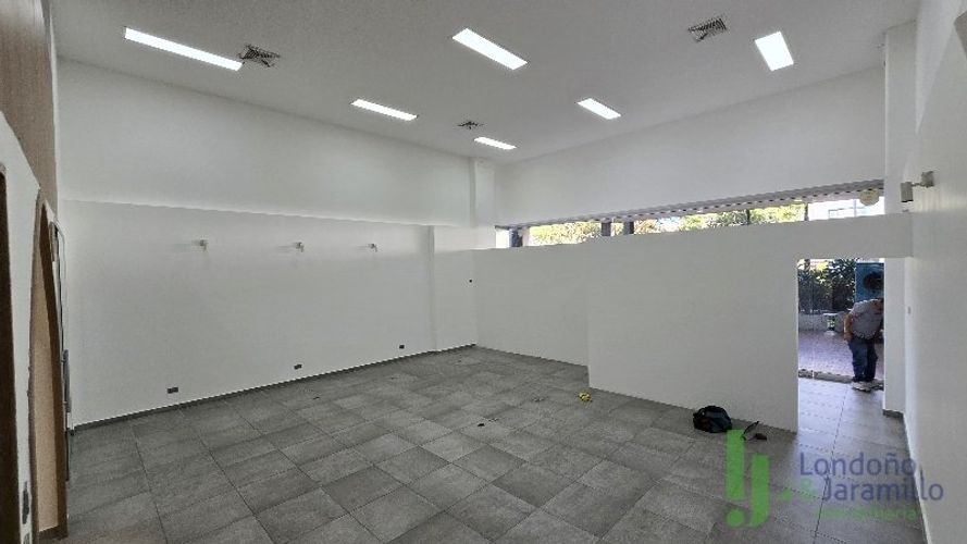 Local en arriendo en Colombia, Medellín, 135 m² · foto 5 de 18