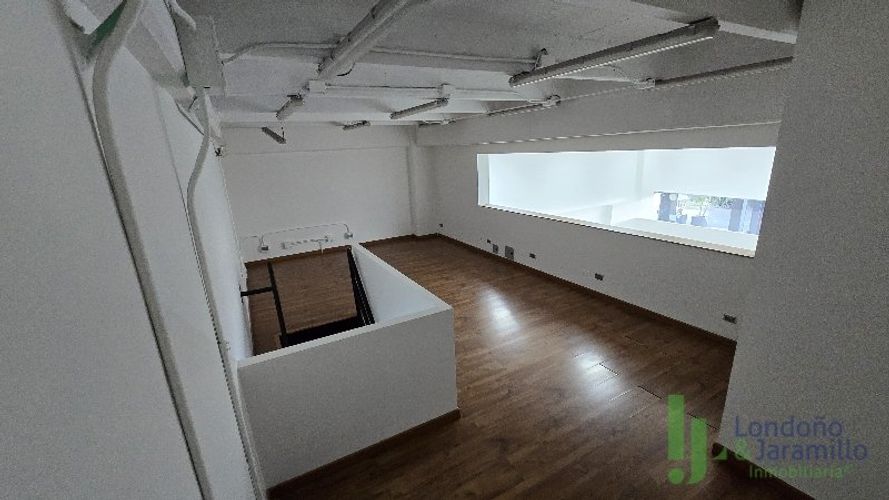 Local en arriendo en Colombia, Medellín, 135 m² · foto 10 de 18