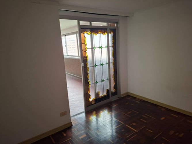 Apartamento en arriendo en Villa Nueva, Medellín, 236 m² · foto 11 de 24
