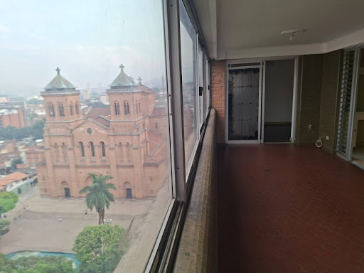Apartamento en venta en La candelaria, Medellín 2