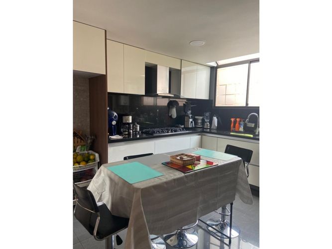 Casa de 3 alcobas en venta en Colina Campestre, Bogotá, 268 m² · foto 6 de 18