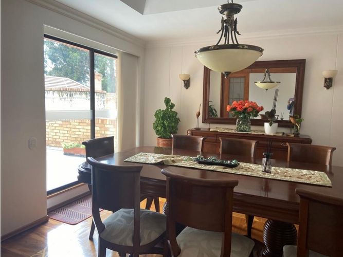 Casa de 3 alcobas en venta en Colina Campestre, Bogotá, 268 m² · foto 8 de 18