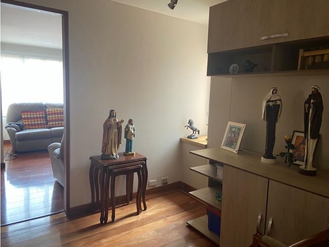 Casa de 3 alcobas en venta en Colina Campestre, Bogotá, 268 m² · foto 9 de 18