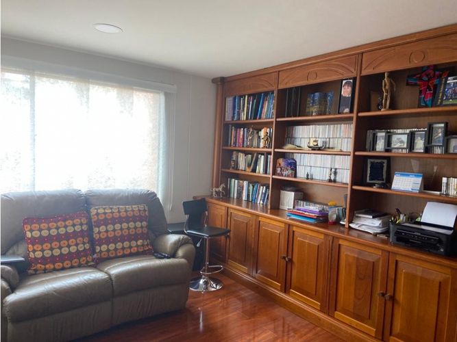 Casa de 3 alcobas en venta en Colina Campestre, Bogotá, 268 m² · foto 14 de 18