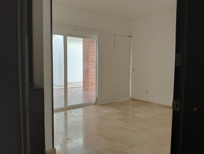 Casa de 3 alcobas en venta en Casiano, Floridablanca, 610 m² · foto 17 de 24