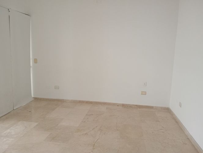 Casa de 3 alcobas en venta en Casiano, Floridablanca, 610 m² · foto 18 de 24