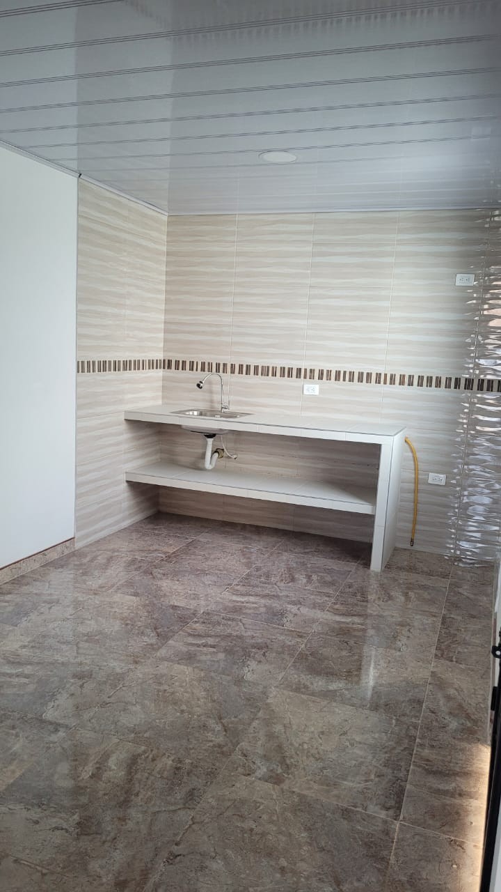 Casa en venta en Bosa San Bernardino, Bogotá · foto 6 de 16