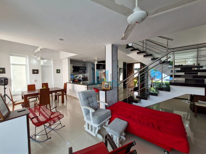 Casa de 3 alcobas en venta en Cn. Casa Loma, Girardot, 198 m² · foto 11 de 24
