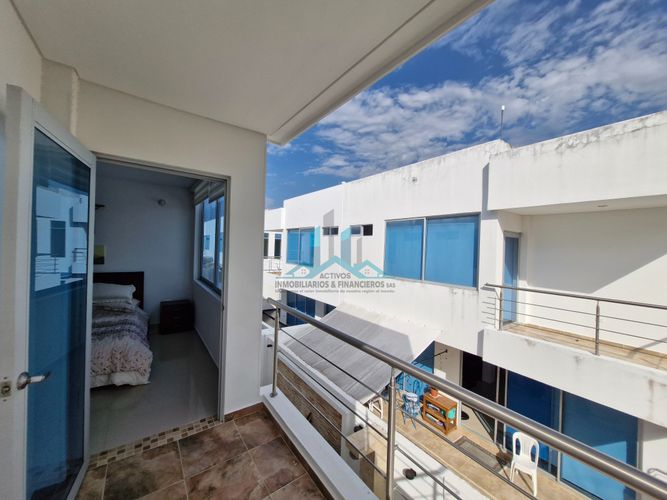 Casa de 3 alcobas en venta en Cn. Casa Loma, Girardot, 198 m² · foto 6 de 24