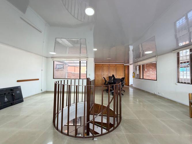 Apartamento de 2 alcobas en venta en Emaus, Bogotá, 133 m² · foto 8 de 11