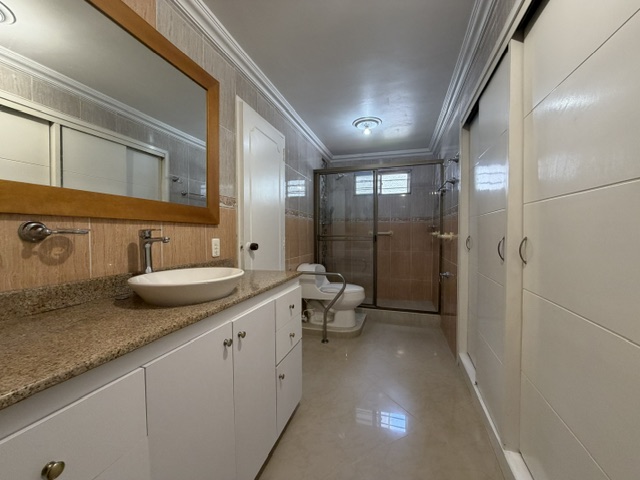 Apartamento en venta en Laureles, Medellín 5