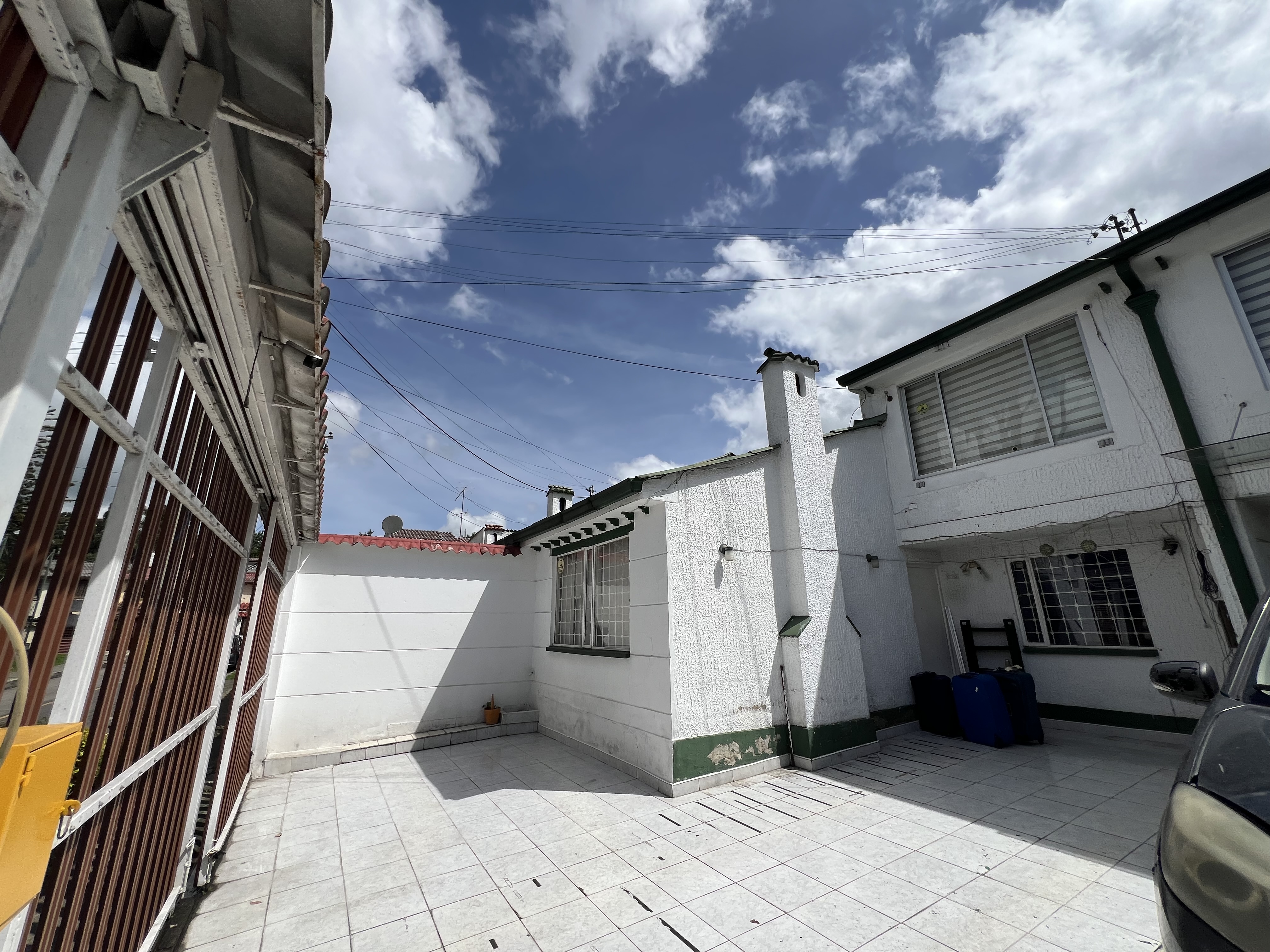 Casa en venta en Villa Del Prado, Bogotá · foto 3 de 6