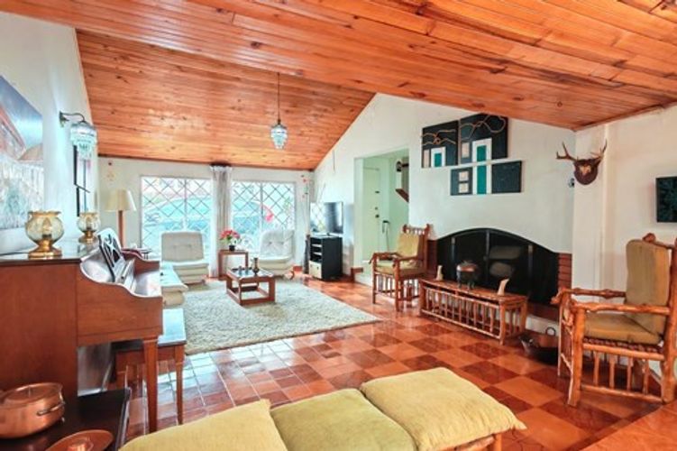 Casa de 4 alcobas en venta en El Contador, Bogotá, 267 m² · foto 5 de 22