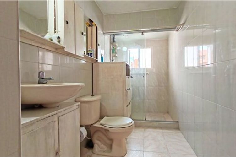 Casa de 4 alcobas en venta en El Contador, Bogotá, 267 m² · foto 21 de 22