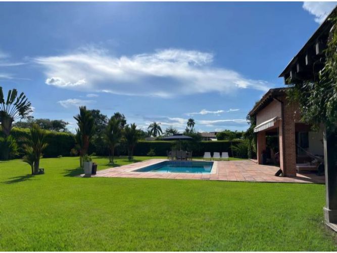 Casa de 3 alcobas en venta en Armenia, 550 m² · foto 3 de 24