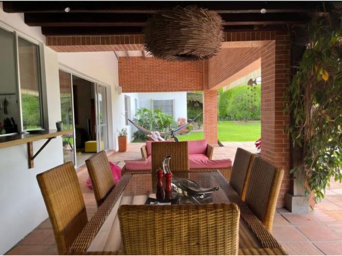 Casa de 3 alcobas en venta en Armenia, 550 m² · foto 12 de 24