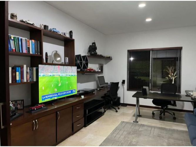 Casa de 3 alcobas en venta en Armenia, 550 m² · foto 20 de 24
