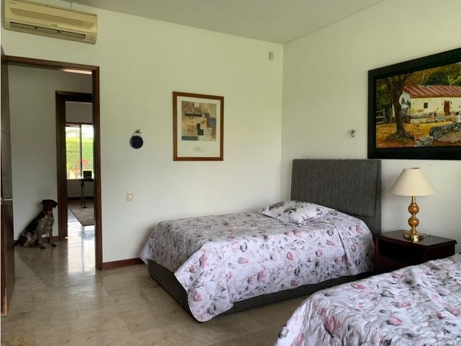 Casa de 3 alcobas en venta en Armenia, 550 m² · foto 23 de 24