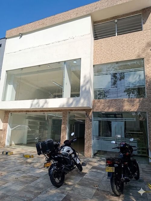 Local en arriendo en Camino Real, Cali, 220 m² · foto 2 de 23