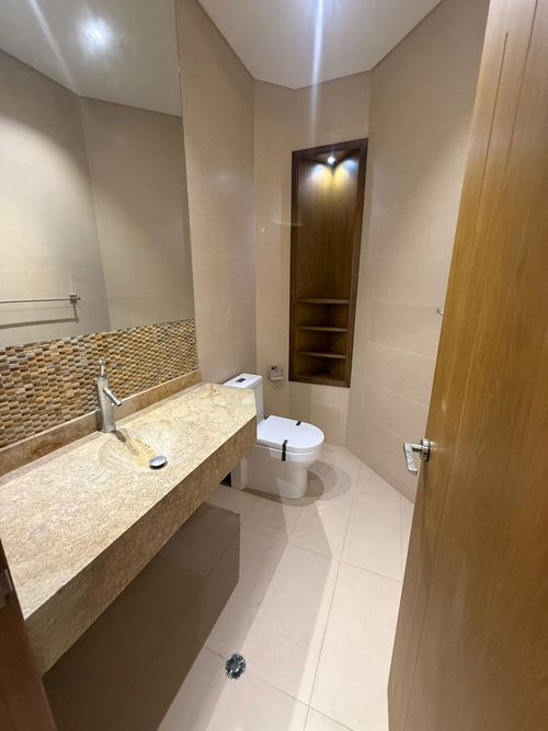 Apartamento de 4 alcobas en venta en Cabecera Del Llano, Bucaramanga, 240 m² · foto 14 de 24