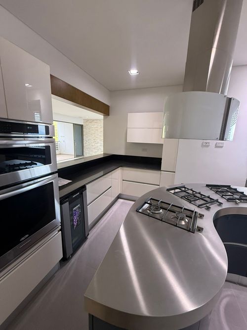 Apartamento de 4 alcobas en venta en Cabecera Del Llano, Bucaramanga, 240 m² · foto 17 de 24