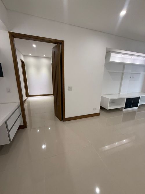 Apartamento de 4 alcobas en venta en Cabecera Del Llano, Bucaramanga, 240 m² · foto 23 de 24