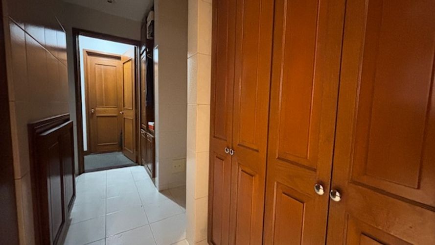 Apartamento de 3 alcobas en venta en Los Rosales, Bogotá, 230 m² · foto 21 de 24