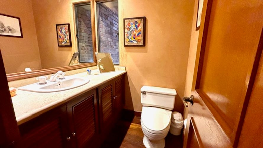 Apartamento de 3 alcobas en venta en Los Rosales, Bogotá, 230 m² · foto 22 de 24