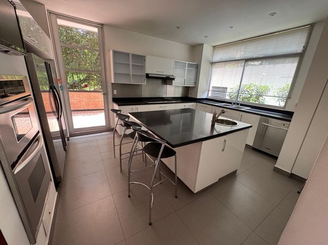 Casa de 4 alcobas en arriendo en Aposentos, Sopó, 585 m² · foto 8 de 24