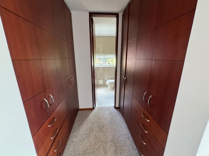 Casa de 4 alcobas en arriendo en Aposentos, Sopó, 585 m² · foto 21 de 24