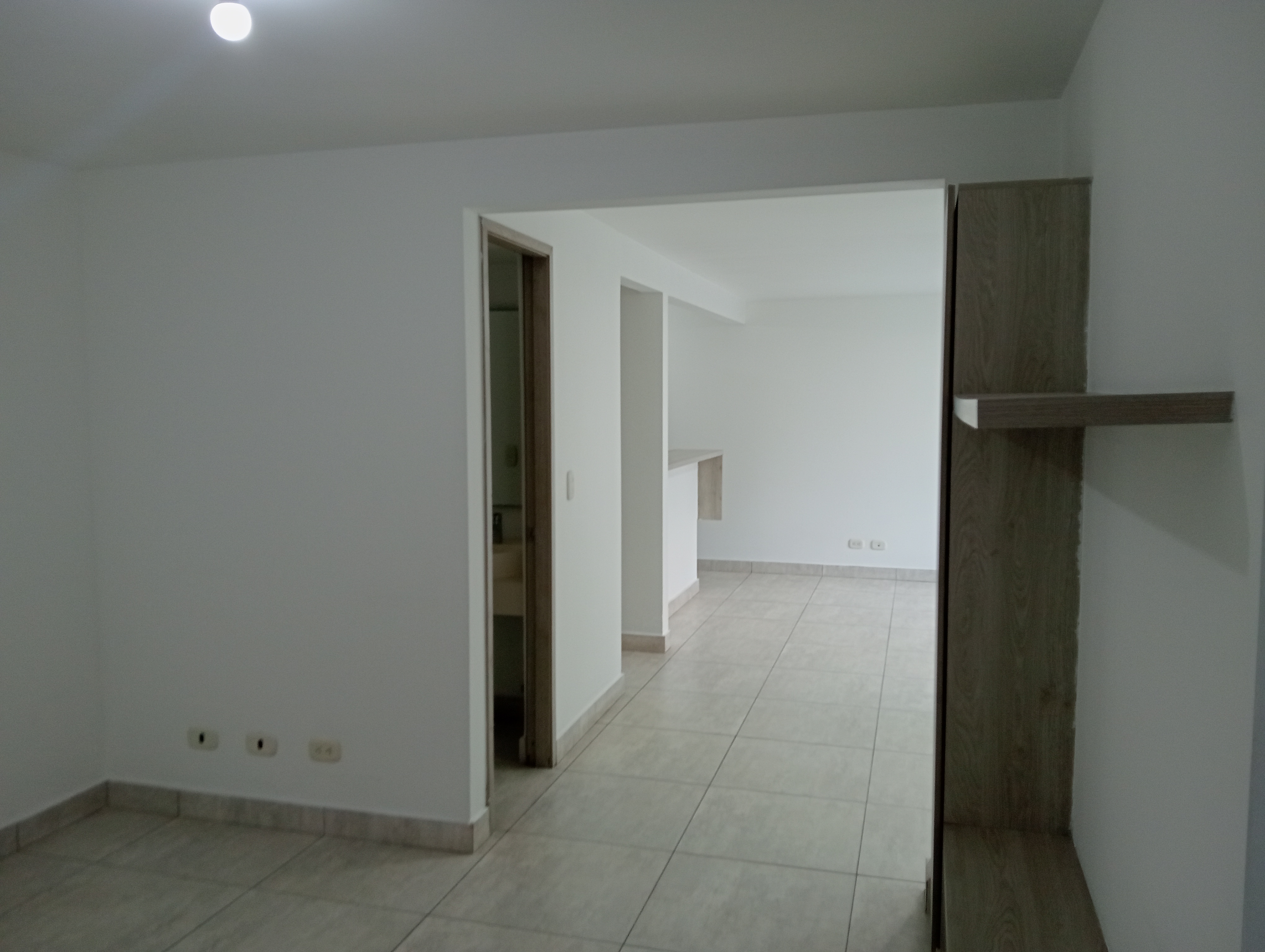 Apartamento en venta en Valle Del Lili, Cali · foto 13 de 24