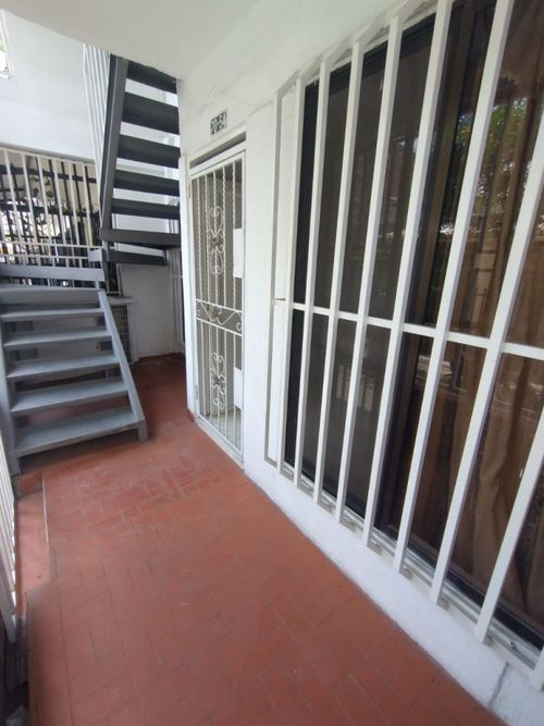 Casa de 6 alcobas en venta en Tejares De Salomia, Cali, 110 m² · foto 2 de 24