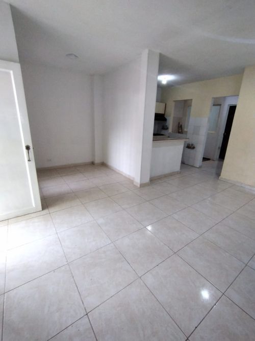 Casa de 6 alcobas en venta en Tejares De Salomia, Cali, 110 m² · foto 3 de 24