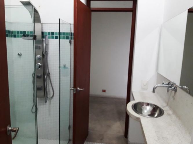 Casa de 10 alcobas en venta en Juanambu, Cali, 221 m² · foto 13 de 24