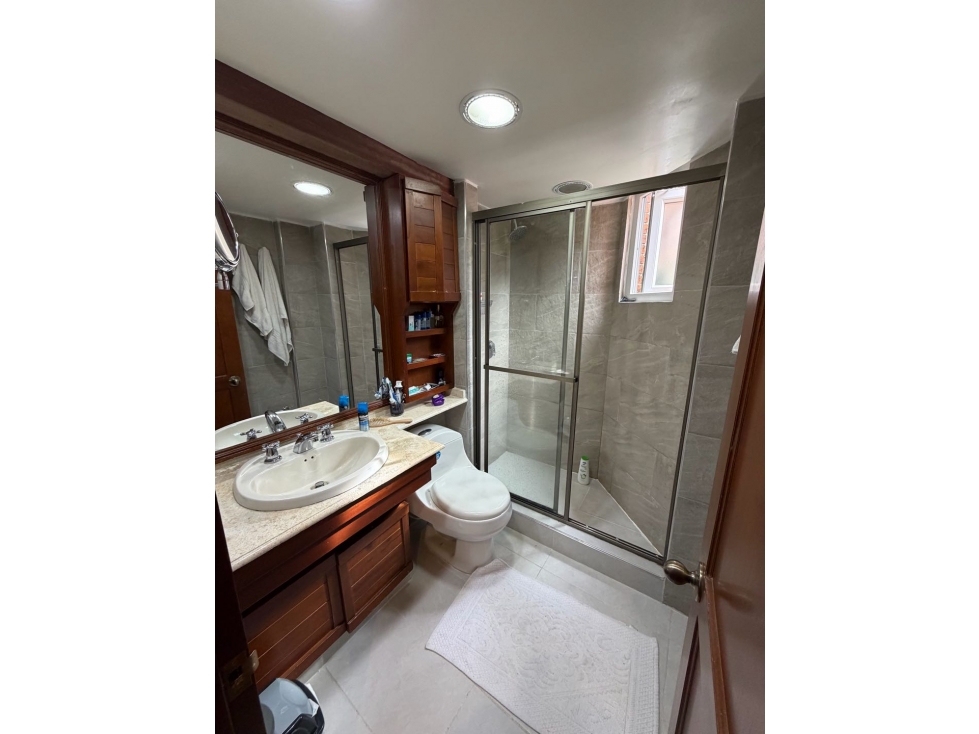 Casa en venta en Usaquen, Bogotá · foto 8 de 13
