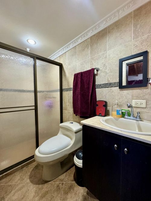 Apartamento de 3 alcobas en venta en La Ceja, 153 m² · foto 9 de 11