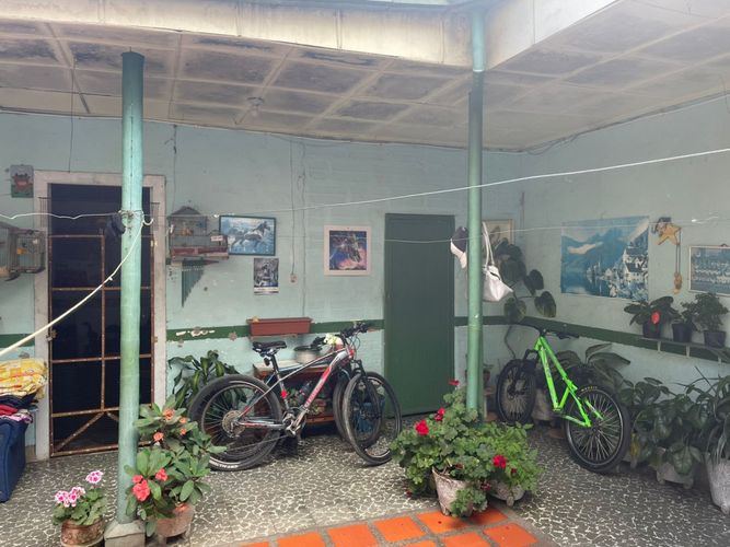Casa en venta en Villa Maria, El Carmen de Viboral, 359 m² · foto 2 de 6