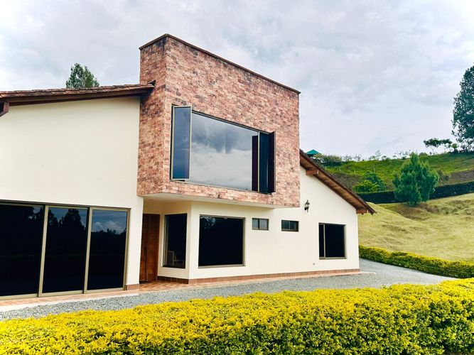 Finca en venta en Pantanillo, El Retiro, 325 m² · foto 2 de 21