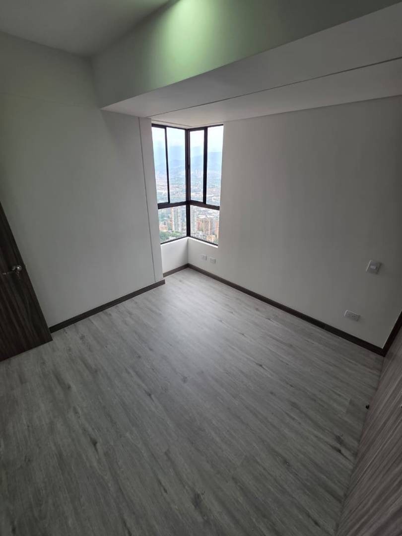 Apartamento en arriendo en Las Palmas, Medellín · foto 10 de 11